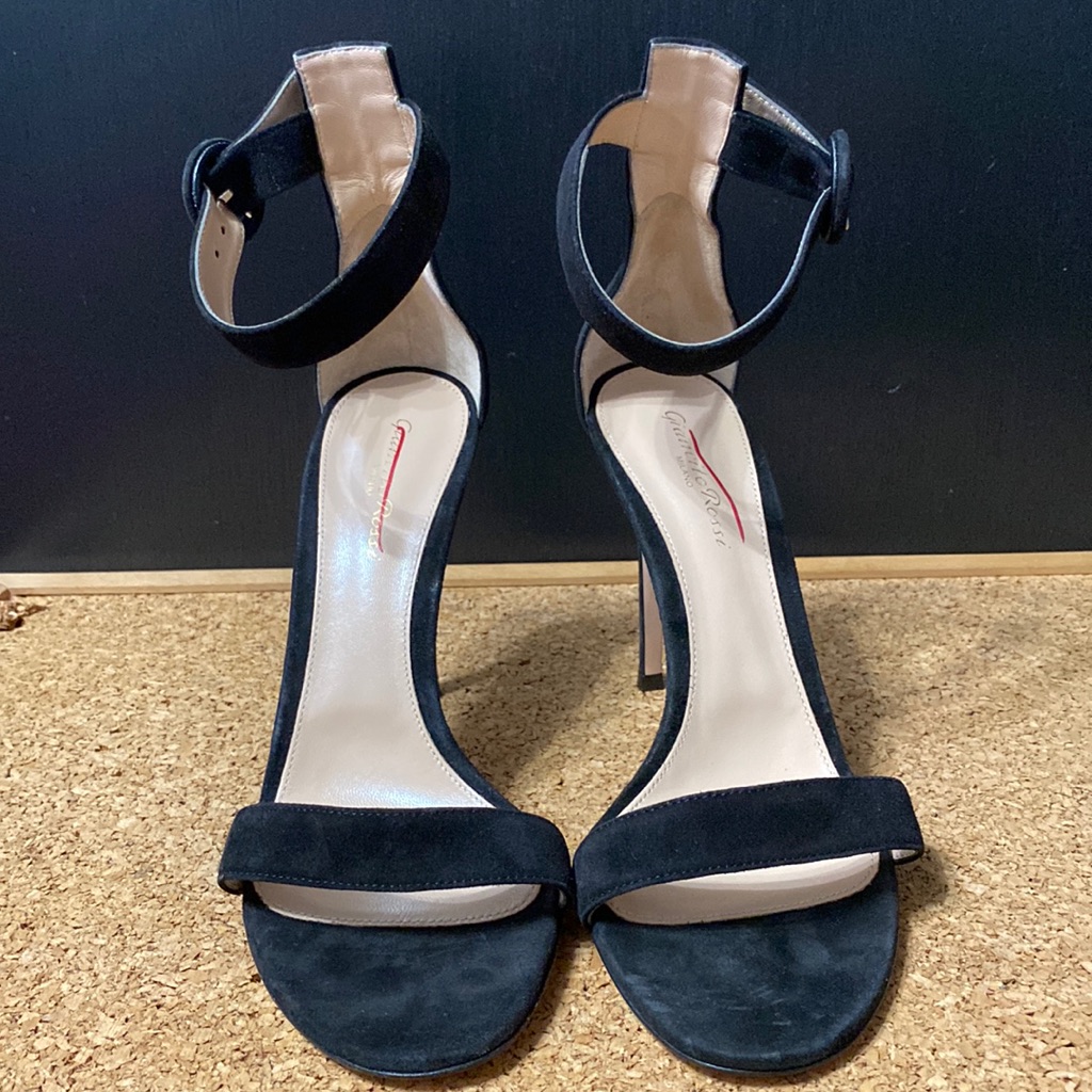 Brand New Gianvito Rossi Portofino 85 Velvet High Heels